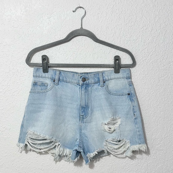 No Boundaries cut off jean shorts size 9 - Picture 1 of 16